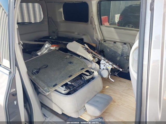 JN8AE2KP8G9155286 Nissan Quest Platinum/s/sl/sv
