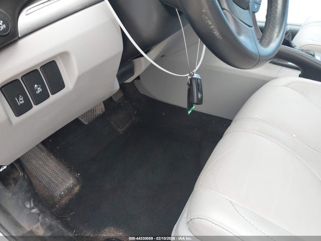 Продаж на аукціоні авто 2022 Acura Ilx Premium Package, vin: 19UDE2F74NA001352, номер лоту: 44330059
