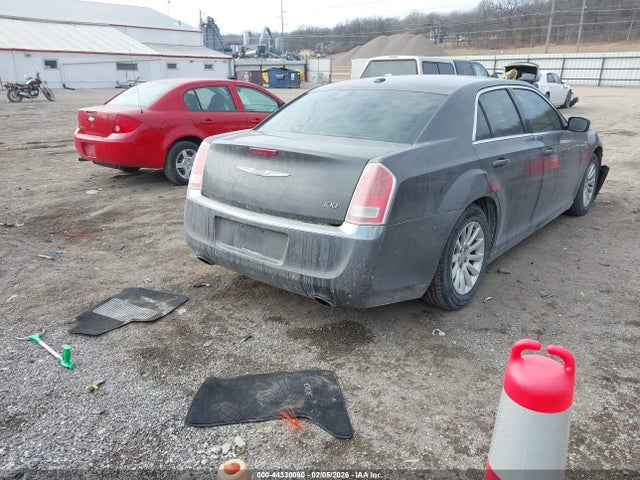 Продаж на аукціоні авто 2013 Chrysler 300 Motown, vin: 2C3CCAAG3DH543113, номер лоту: 44330090