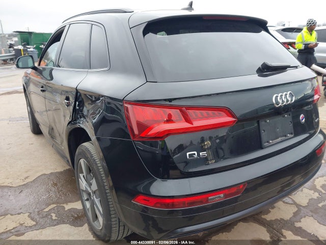 2020 AUDI Q5 WA1ANAFY4L2074498 Photo 2