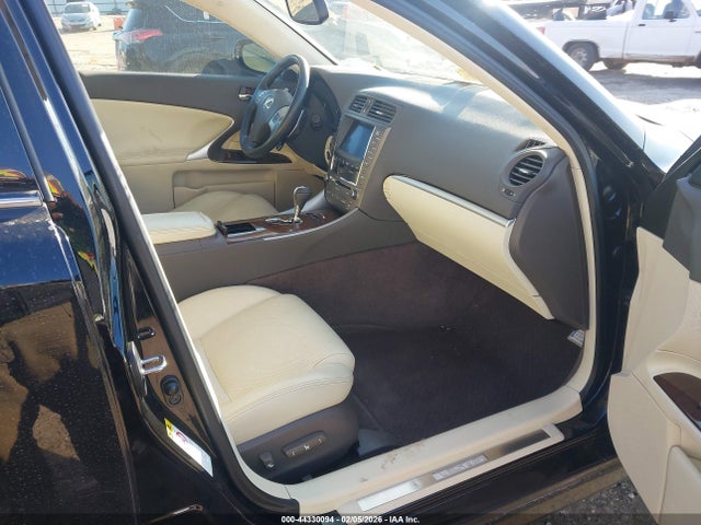 Продажа на аукционе авто 2011 Lexus Is 250, vin: JTHCF5C29B5049157, номер лота: 44330094