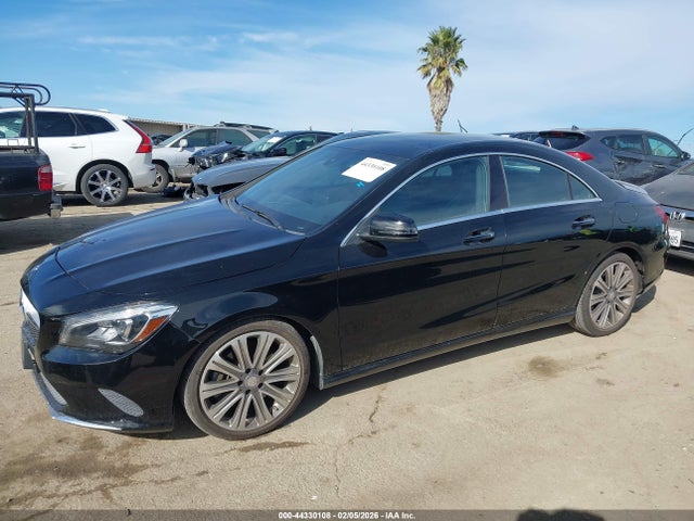 Mercedes-Benz CLA 250 2018 WDDSJ4EB0JN508034 Image 15