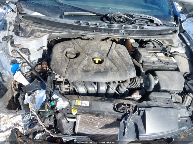 Hyundai ELANTRA SE 2016 5NPDH4AE3GH785753 Image 10