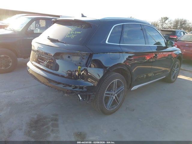2021 AUDI Q5 WA1E2AFY1M2032446 Photo 3