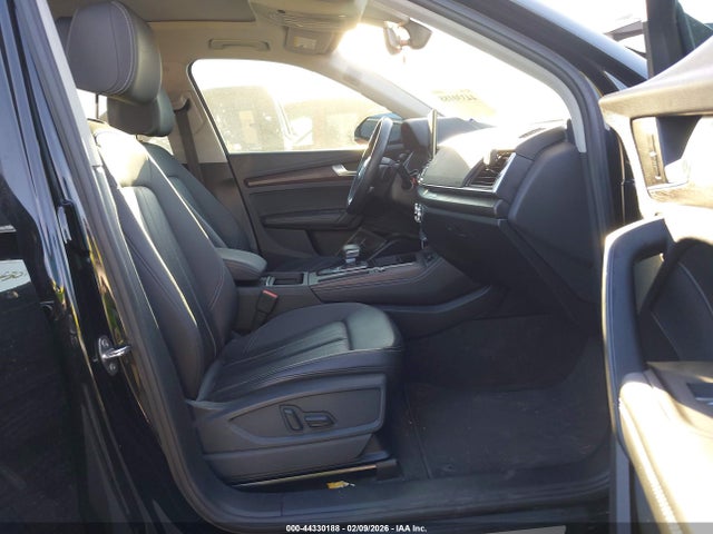 2021 AUDI Q5 WA1E2AFY1M2032446 Photo 4