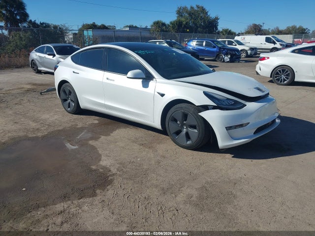 2022 TESLA MODEL 3 5YJ3E1EB4NF261736