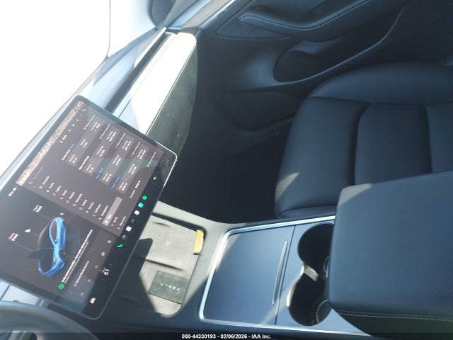 5YJ3E1EB4NF261736 Tesla Model 3 Long Range Dual Motor All-wheel Drive