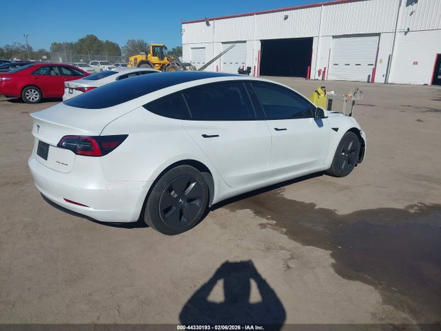 2022 TESLA MODEL 3 5YJ3E1EB4NF261736 Photo 3