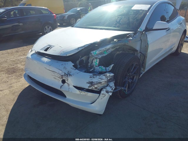 2022 TESLA MODEL 3 5YJ3E1EB4NF261736 Photo 5