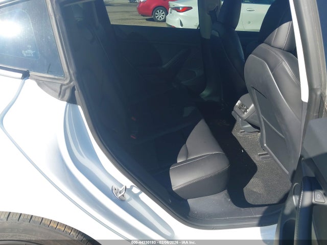 2022 TESLA MODEL 3 5YJ3E1EB4NF261736 Photo 7