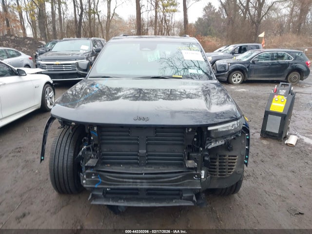 2024 Jeep Grand Cherokee Limited 4x4 მანქანა იყიდება აუქციონზე, vin: 1C4RJHBGXRC217810, აუქციონის ნომერი: 44330206