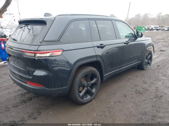 2024 Jeep Grand Cherokee Limited 4x4 მანქანა იყიდება აუქციონზე, vin: 1C4RJHBGXRC217810, აუქციონის ნომერი: 44330206