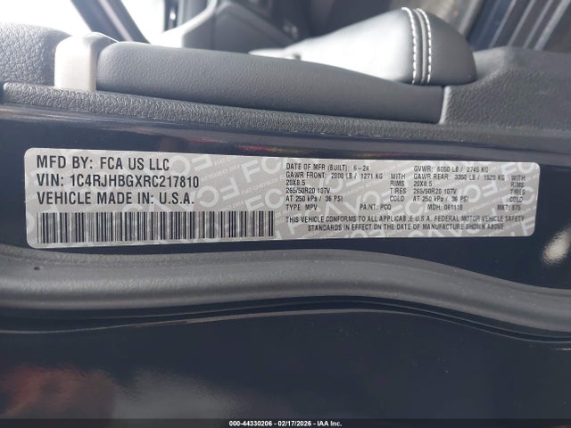 2024 Jeep Grand Cherokee Limited 4x4 მანქანა იყიდება აუქციონზე, vin: 1C4RJHBGXRC217810, აუქციონის ნომერი: 44330206
