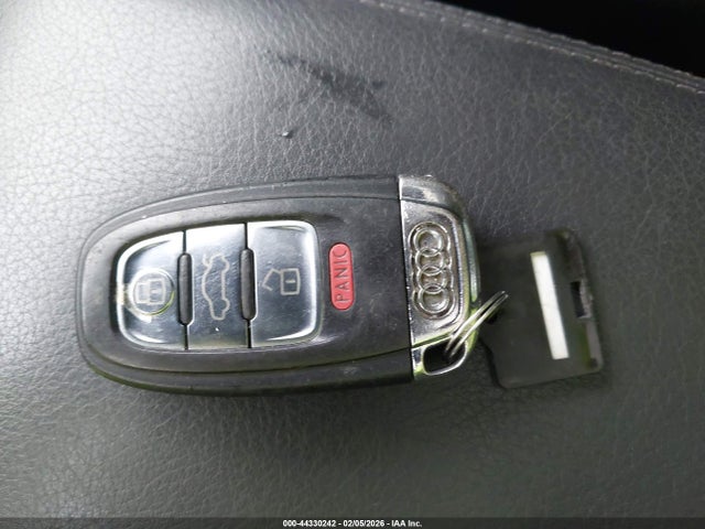 2011 AUDI A5 WAURFAFR6BA040563 Photo 10