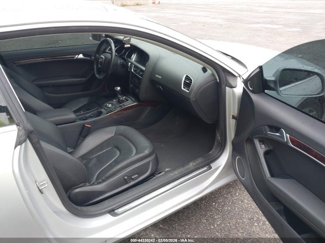 2011 AUDI A5 WAURFAFR6BA040563 Photo 4