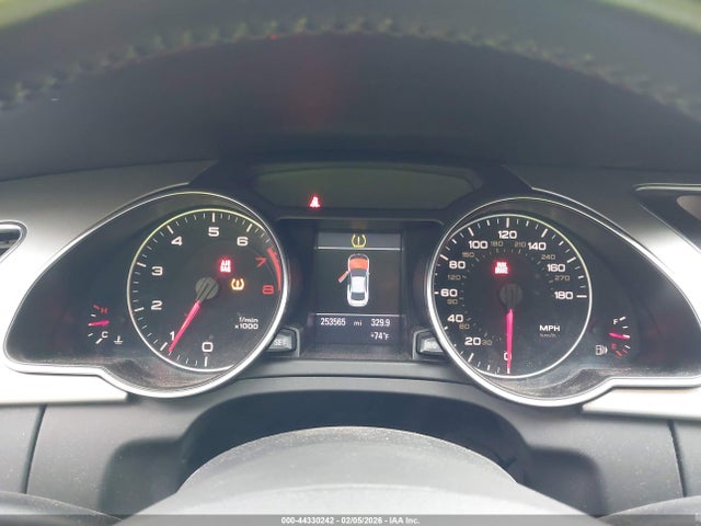 2011 AUDI A5 WAURFAFR6BA040563 Photo 6