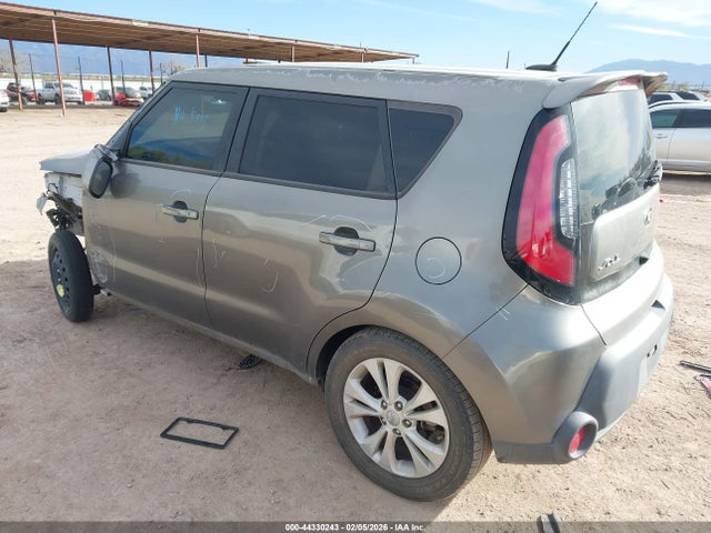 2015 KIA SOUL KNDJP3A58F7166763 Photo 2