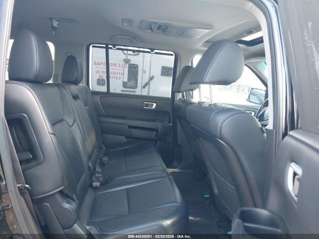 Honda Pilot Touring 2015 5FNYF3H90FB002198 Image 8