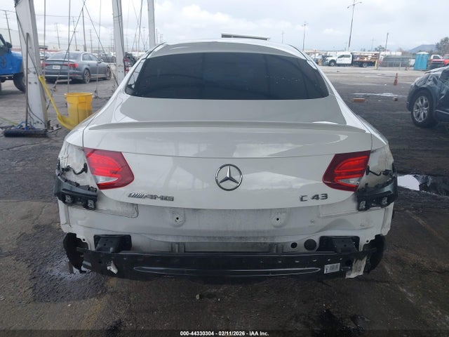 WDDWJ6EB4HF452908 Mercedes-Benz Amg C 43 4matic