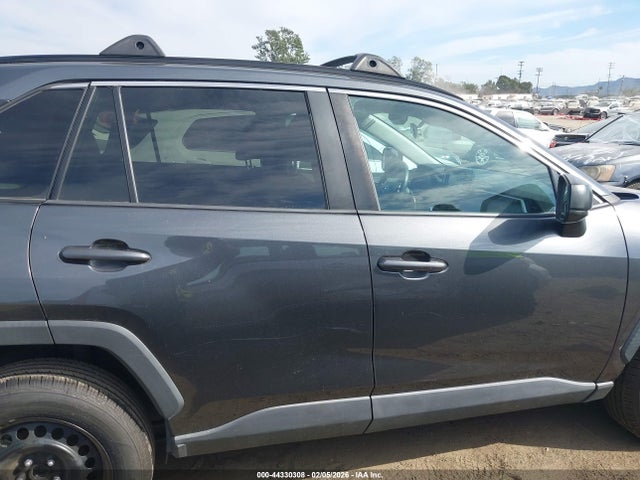 Toyota RAV4 LE 2019 2T3H1RFV0KC012687 Image 14