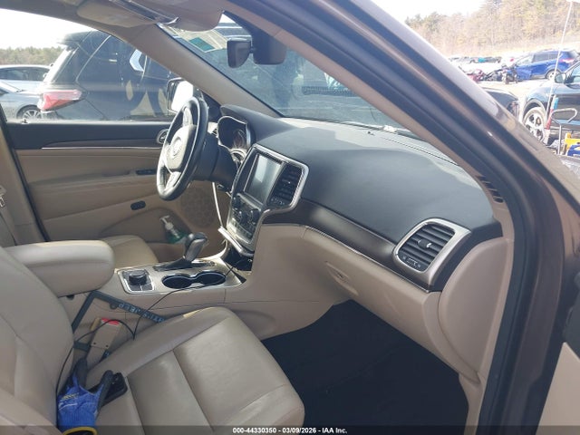 2017 JEEP GRAND CHEROKEE 1C4RJFBG9HC810500 Photo 4