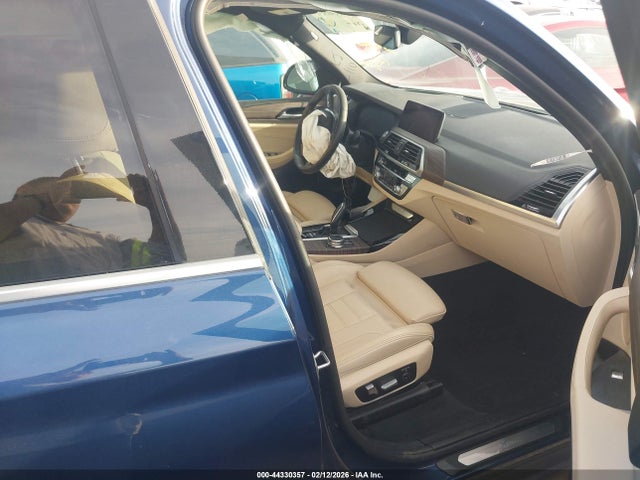 2020 BMW X3 5UXTY5C0XLLE57966 Photo 4