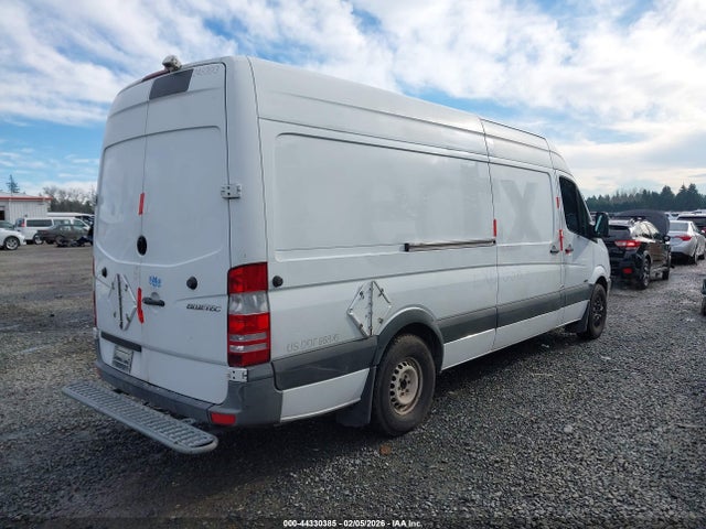 2012 Mercedes-benz Sprinter 2500 High Roof მანქანა იყიდება აუქციონზე, vin: WD3PE8CB7C5688849, აუქციონის ნომერი: 44330385