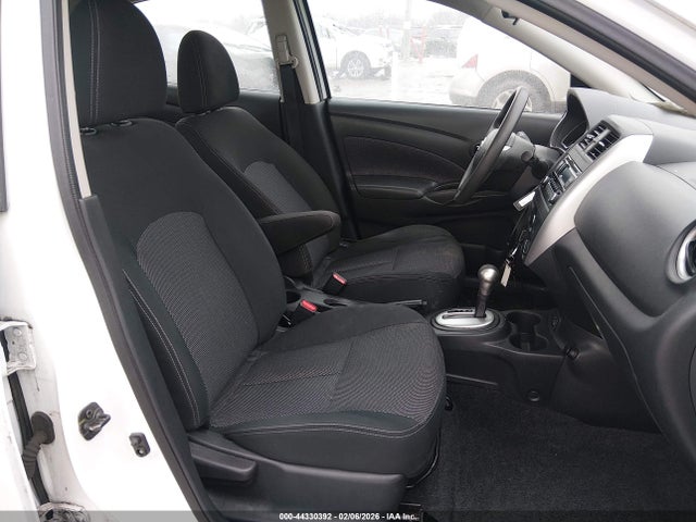 3N1CN7AP5JL822965 Nissan Versa 1.6 Sv