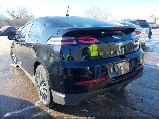 2015 CHEVROLET VOLT 1G1RA6E41FU121844 Photo 2