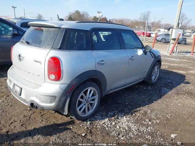 2016 MINI COUNTRYMAN WMWZC5C57GWP49658 Photo 3