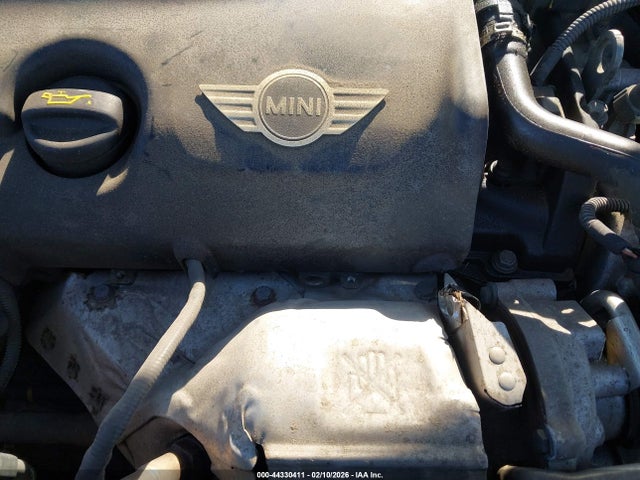 2016 MINI COUNTRYMAN WMWZC5C57GWP49658 Photo 5