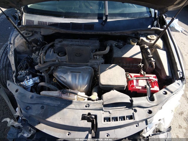 4T1BF1FK8FU029684 Toyota CAMRY SE