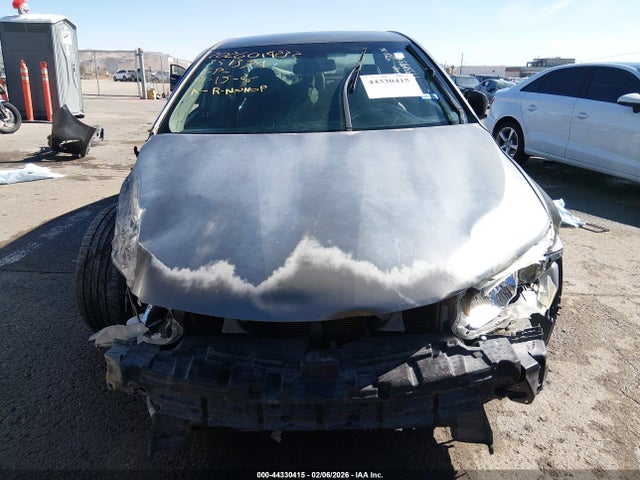 4T1BF1FK8FU029684 Toyota CAMRY SE