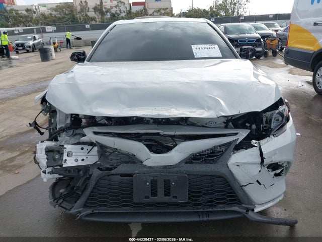 4T1G11AK2RU233610 Toyota CAMRY SE