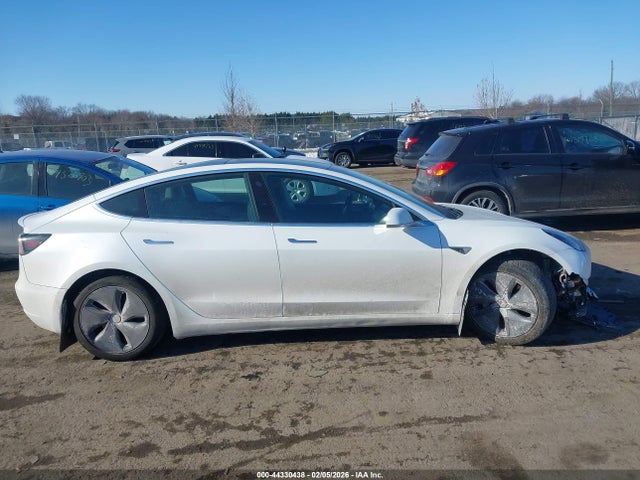 Tesla Model 3 Performance Dual Motor All-wheel Drive 2020 5YJ3E1ECXLF601770 Image 13