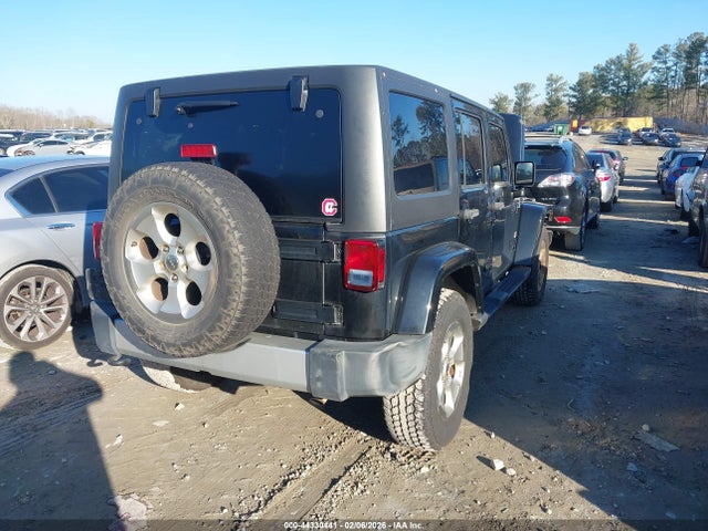2013 JEEP WRANGLER UNLIMITED 1C4BJWEG8DL531465 Photo 3
