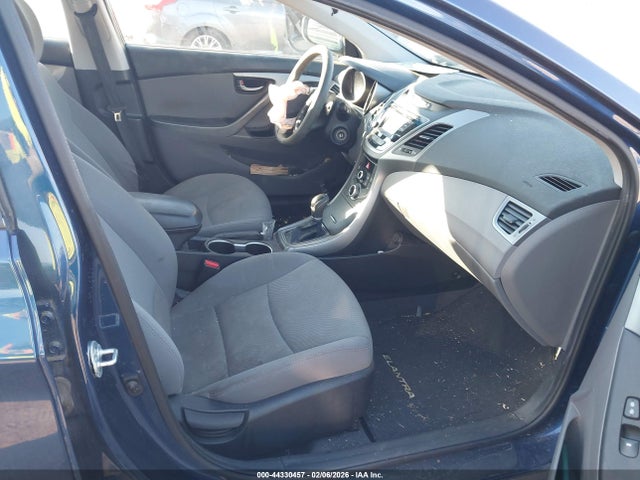 44330457 :رقم المزاد ، 5NPDH4AE4FH623600 vin ، 2015 Hyundai Elantra Se مزاد بيع