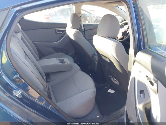44330457 :رقم المزاد ، 5NPDH4AE4FH623600 vin ، 2015 Hyundai Elantra Se مزاد بيع