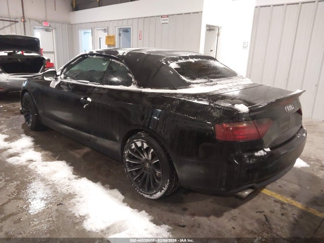 2012 AUDI A5 WAUCFAFH0CN006819 Photo 2