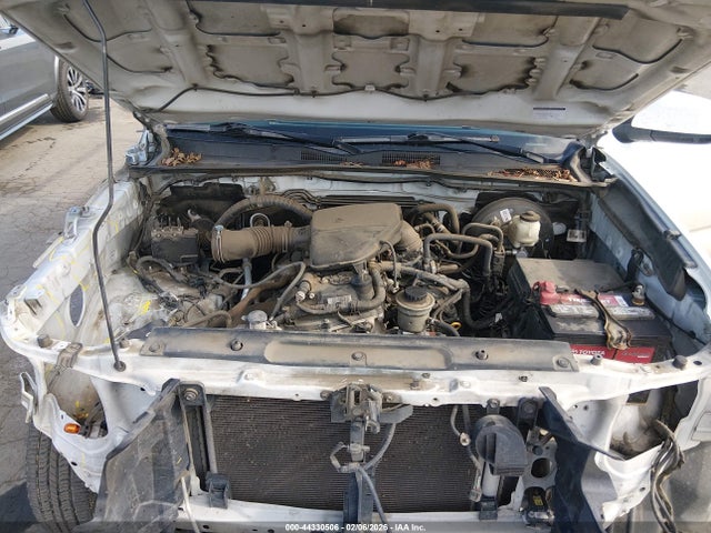 5TFRX5GN6JX110027 Toyota Tacoma Sr
