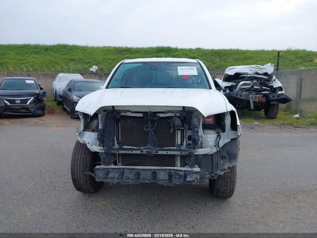 5TFRX5GN6JX110027 Toyota Tacoma Sr