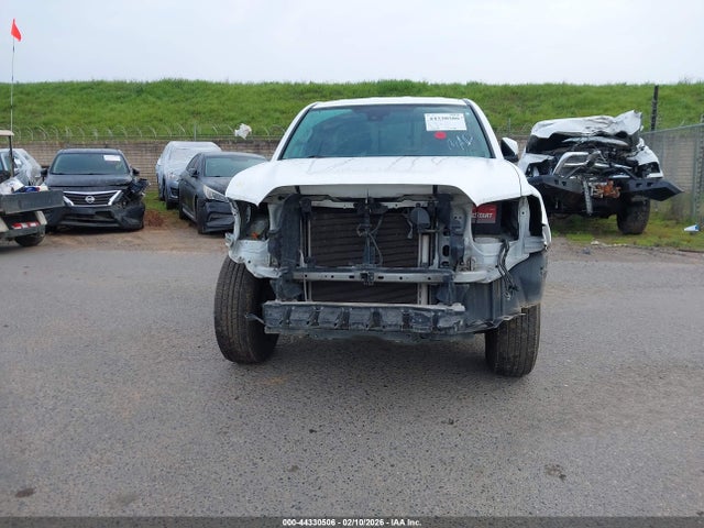 5TFRX5GN6JX110027 Toyota Tacoma Sr