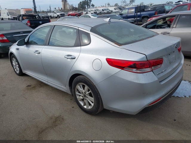 KIA Optima Lx 2016 5XXGT4L38GG002901 Image 3