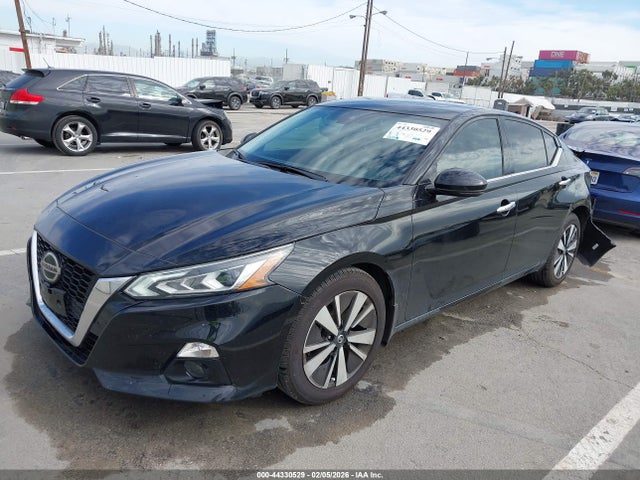 1N4BL4EVXNN415189 Nissan Altima Sl Fwd
