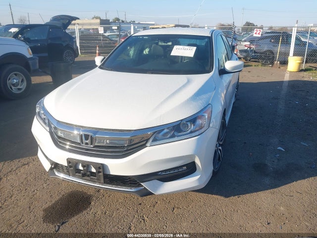1HGCR2F50GA135261 Honda Accord Sport