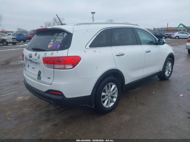 5XYPGDA38HG215500 KIA Sorento 2.4l Lx