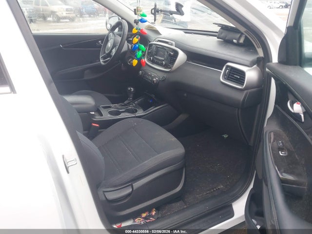 5XYPGDA38HG215500 KIA Sorento 2.4l Lx