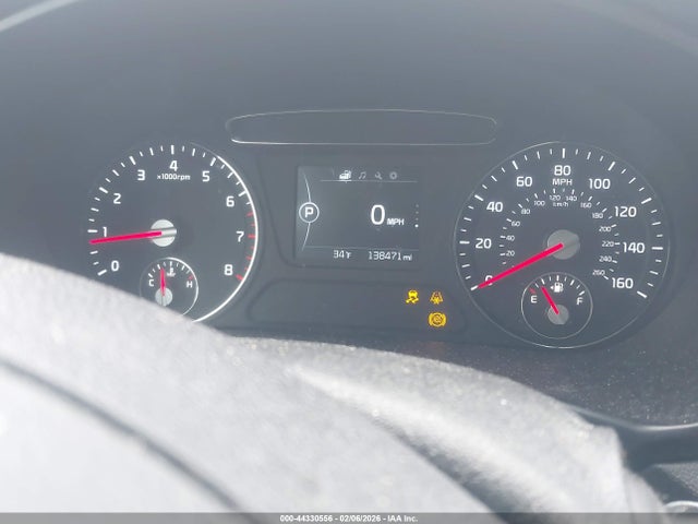 5XYPGDA38HG215500 KIA Sorento 2.4l Lx