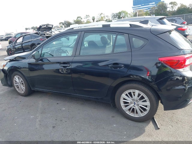 Subaru Impreza 2.0i Premium 2017 4S3GTAD65H3746643 Image 14