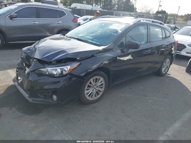 Subaru Impreza 2.0i Premium 2017 4S3GTAD65H3746643 Image 2